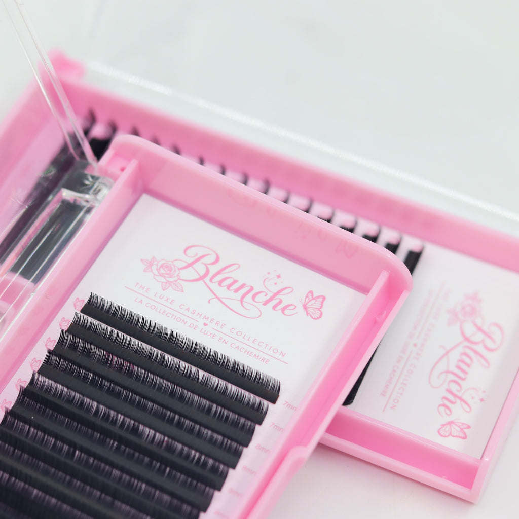 The Luxe Cashmere Collection – La Collection Cachemire de Luxe 0.05 (16 rangées)