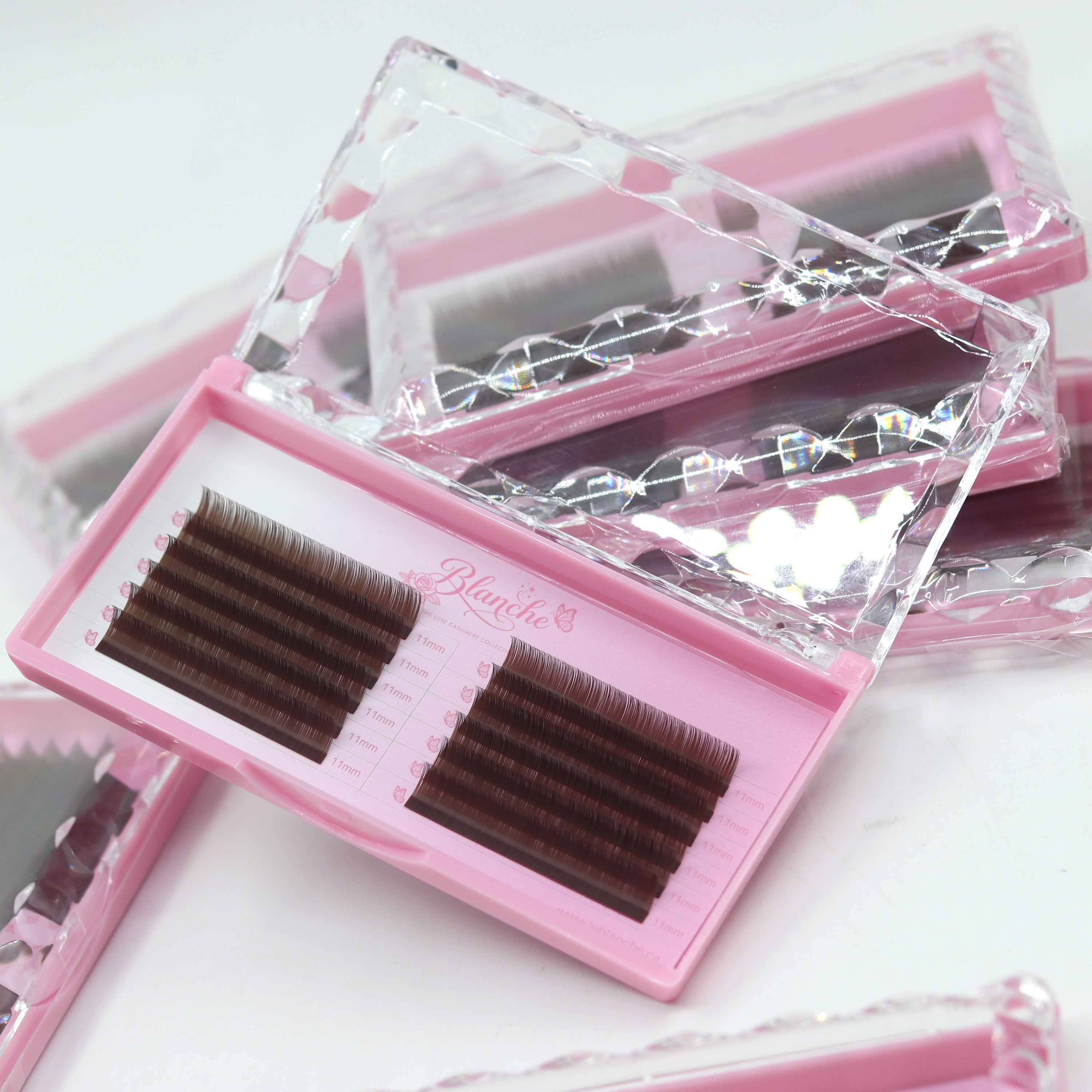 The Choco Cashmere Collection| La Collection Choco-Cachemire