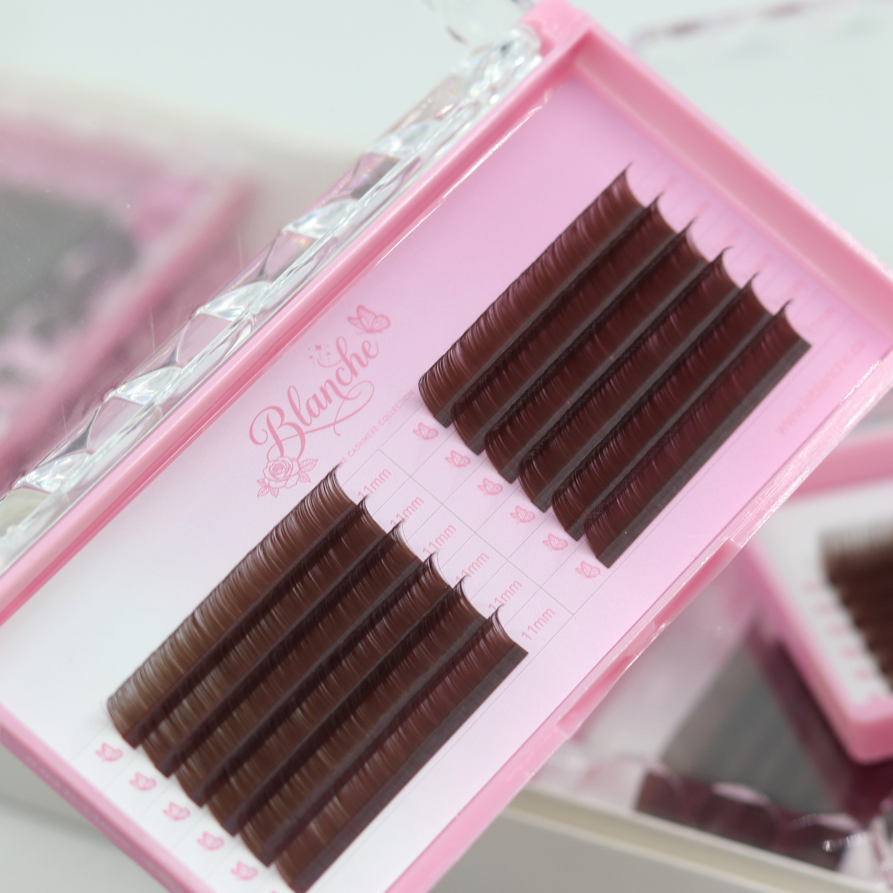 The Choco Cashmere Collection| La Collection Choco-Cachemire